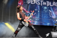 Beast-In-Black_526