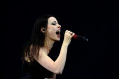 Beyond-the-Black-Mittwoch-22-