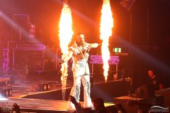 20251109_Kissin-Dynamite_H-146