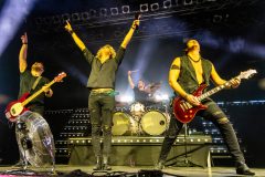 20251109_Kissin-Dynamite_H-090