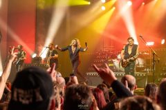 20251109_Kissin-Dynamite_H-100