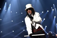 Alice-Cooper-26-29-16-