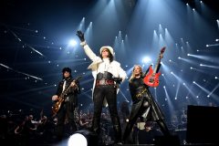 Alice-Cooper-26-29-32-