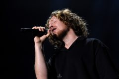 Joss-Stone-Michael-Schulte-23-01-