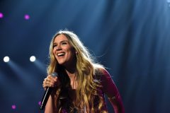 Joss-StoneVanessa-Amorosi-24-11-