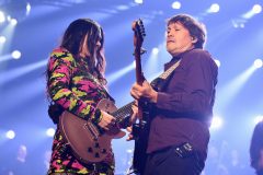 Vanessa-Amorosi-13-15-14-