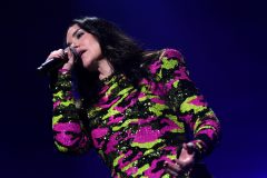 Vanessa-Amorosi-13-15-15-