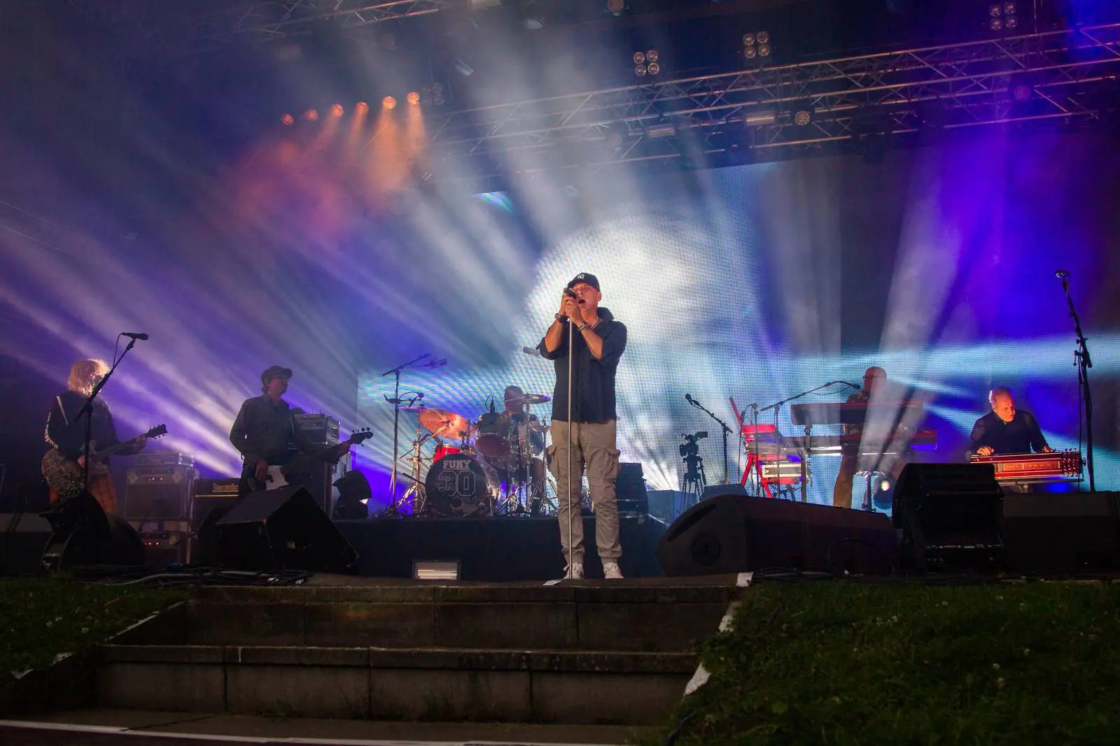 Sie reiten weiter: Fury in the Slaughterhouse 2020 on Tour