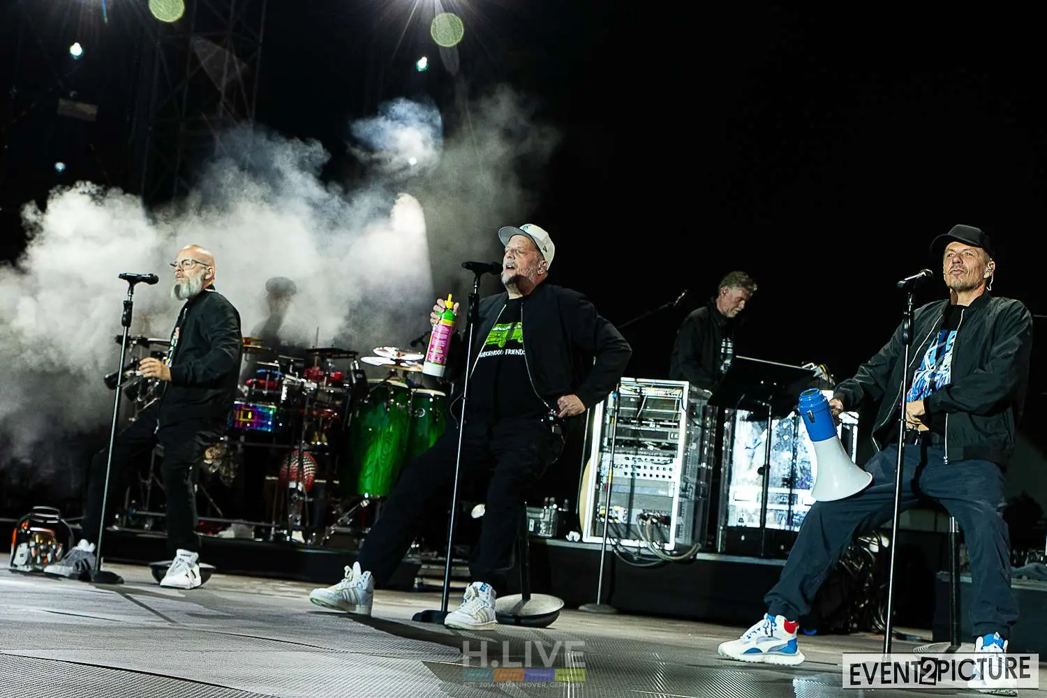 Hannover feiert die VW Bullis mit Bosse, Rea Garvey und Die Fantastischen 4.