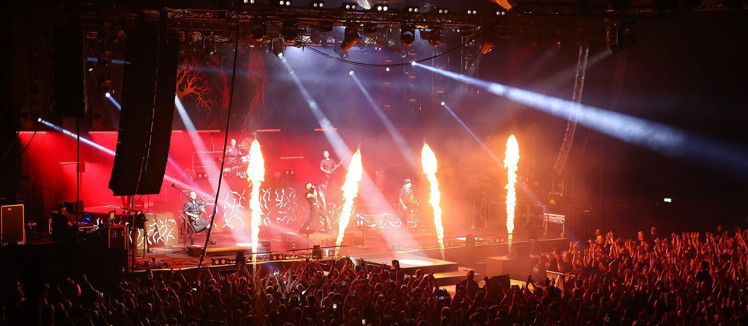 Saltatio Mortis Hannover live in der Swiss Life Hall – 25 Jahre Bandjubiläum mit Dudelsack, Feuer und energiegeladener Mittelalterrock-Show.