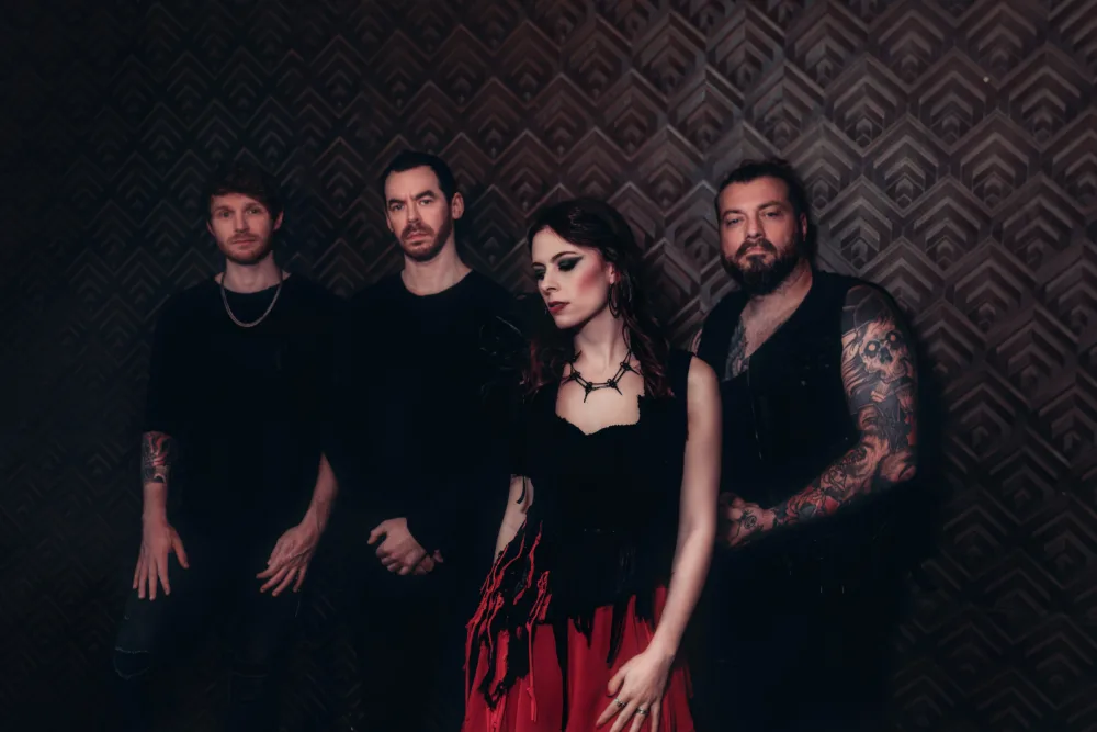 Beyond The Black kündigen die Beyond The Black Rising High Tour 2026 mit Terminen in Deutschland und Europa an.