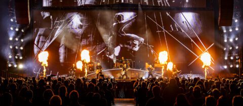 Santiano in Hannover 2026 bei der Eröffnungsshow mit japanischen Drums in der ZAG Arena.