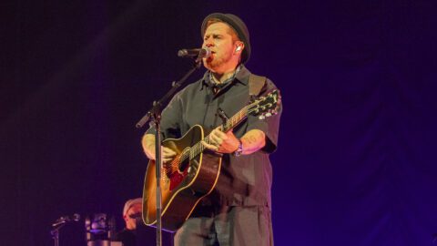 Johannes Oerding in Hannover 2026: Zweieinhalb Stunden echte, handgemachte Livemusik mit Herz, Emotion und Stil
