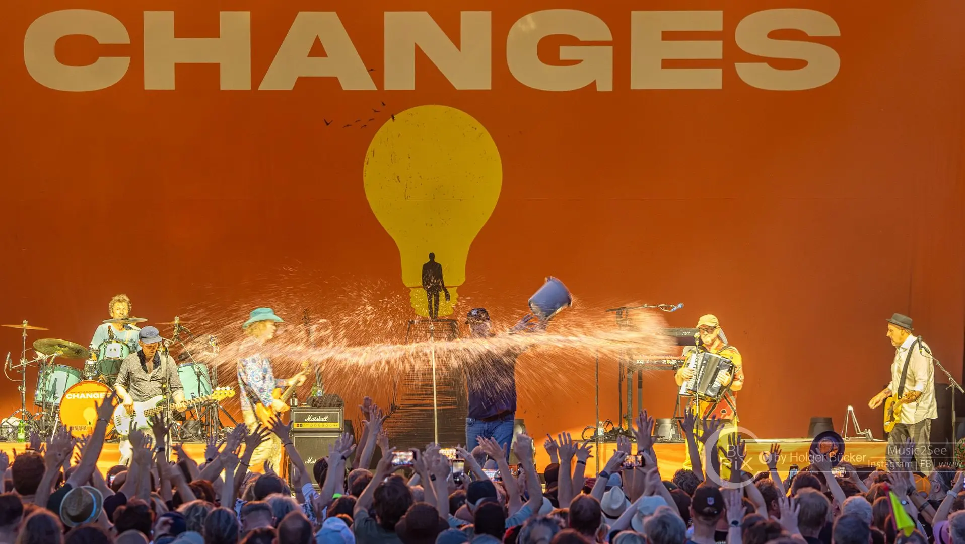 Fury in Hannover: Changes-Premiere als heißes Heimspiel
