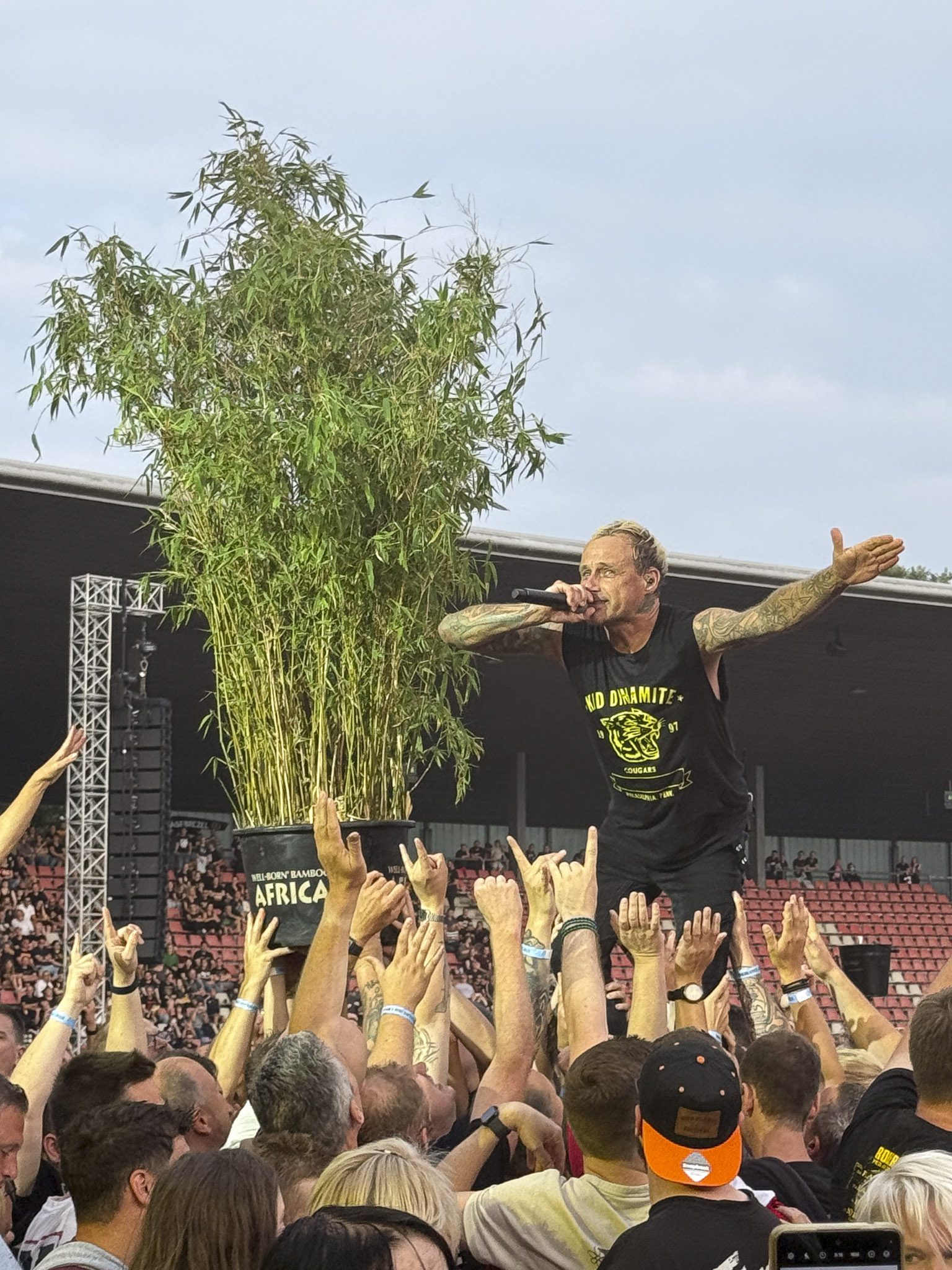 DONOTS live auf "Open Airs 2026" im Auestadion Kassel am 18.07.2026